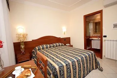 Ig-suites 3* ローマ