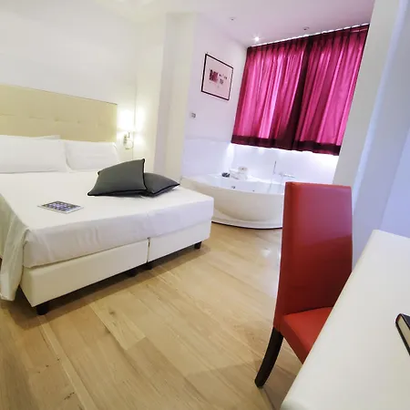 Ig-suites 3*
